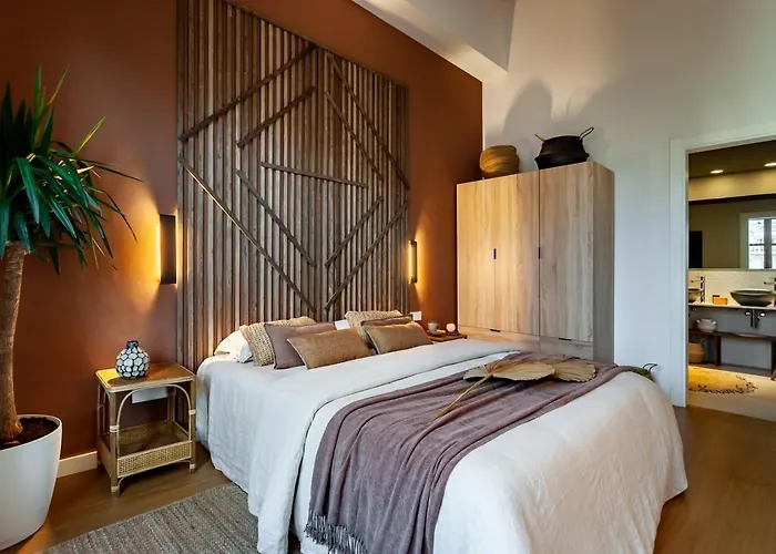 Sumbawa - 2 Bedrooms In Eixample Dreta شقة *